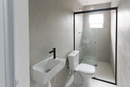 Banheiro de casa para alugar com 3 quartos, 110m² em Jardim Vila Carrao, São Paulo