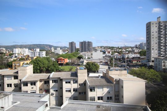 Vista da Sacada de apartamento à venda com 2 quartos, 60m² em Cristo Redentor, Porto Alegre