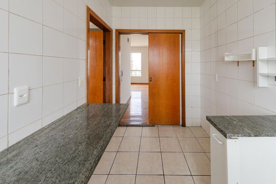 Cozinha de apartamento à venda com 3 quartos, 91m² em São Lucas, Belo Horizonte
