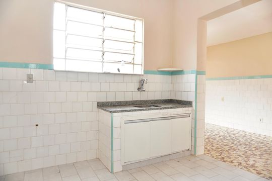 Cozinha  de casa à venda com 4 quartos, 360m² em Paraíso, Belo Horizonte