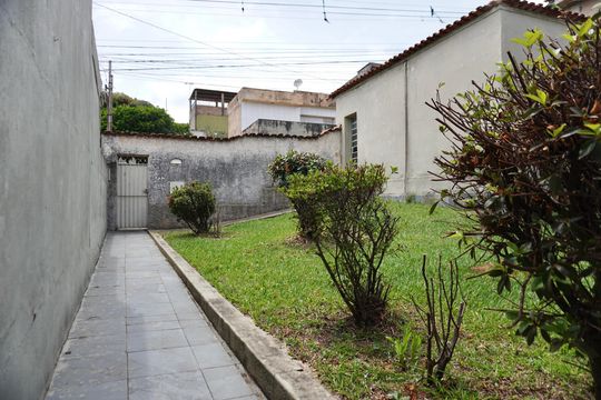 Jardim  de casa à venda com 4 quartos, 360m² em Paraíso, Belo Horizonte