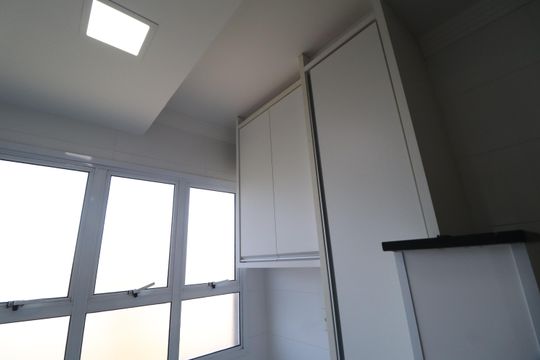 Área de Serviço de apartamento para alugar com 2 quartos, 73m² em Santa Mônica, Uberlândia