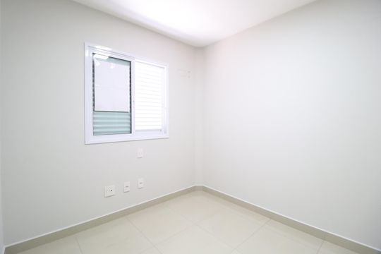 Quarto 1 de apartamento para alugar com 2 quartos, 73m² em Santa Mônica, Uberlândia