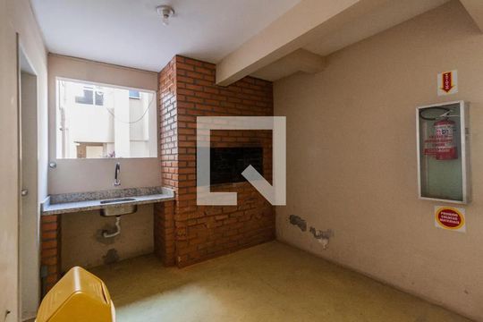Área externa de apartamento para alugar com 3 quartos, 79m² em Kobrasol, São José