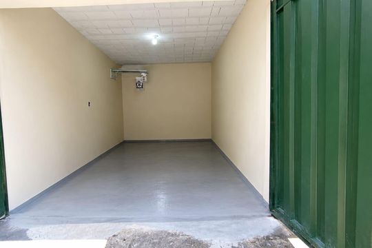 Box individual  de apartamento à venda com 2 quartos, 65m² em Califórnia, Belo Horizonte