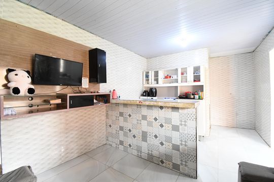 Sala de casa para alugar com 2 quartos, 70m² em Guatupê, São José dos Pinhais