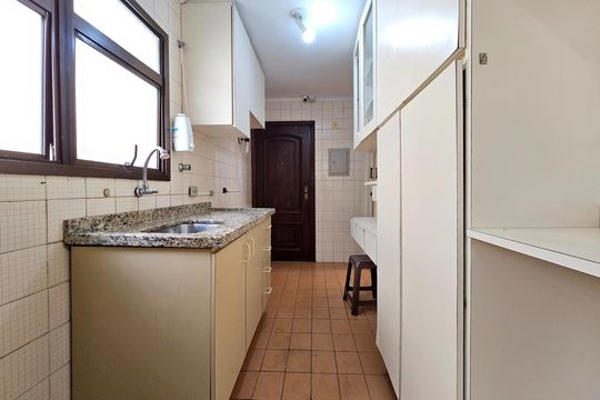 Cozinha de apartamento à venda com 3 quartos, 75m² em Vila Clementino, São Paulo