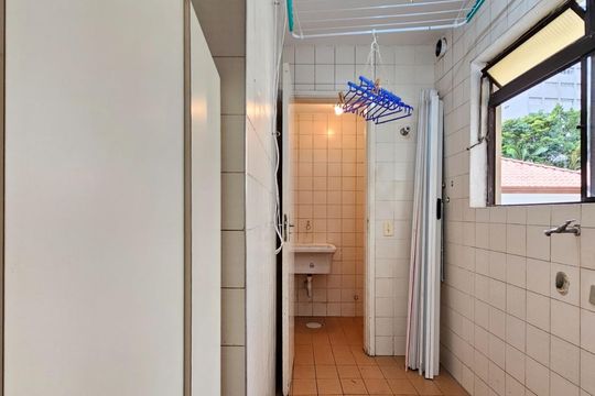 Corredor de apartamento à venda com 3 quartos, 75m² em Vila Clementino, São Paulo