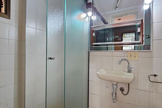Banheiro 1 de apartamento à venda com 3 quartos, 75m² em Vila Clementino, São Paulo