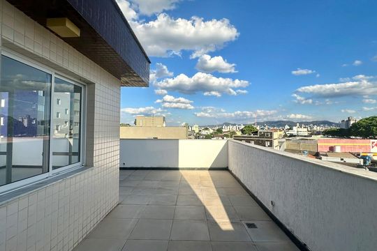 Cobertura de apartamento à venda com 3 quartos, 160m² em Padre Eustáquio, Belo Horizonte
