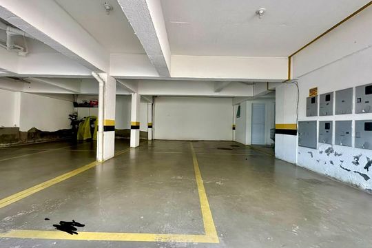Garagem de apartamento à venda com 3 quartos, 160m² em Padre Eustáquio, Belo Horizonte