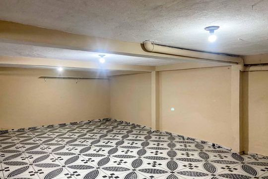 Garagem de casa para alugar com 3 quartos, 188m² em Balneário São Francisco, Diadema