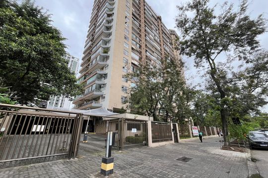 Fachada de apartamento para alugar com 1 quarto, 70m² em Barra da Tijuca, Rio de Janeiro