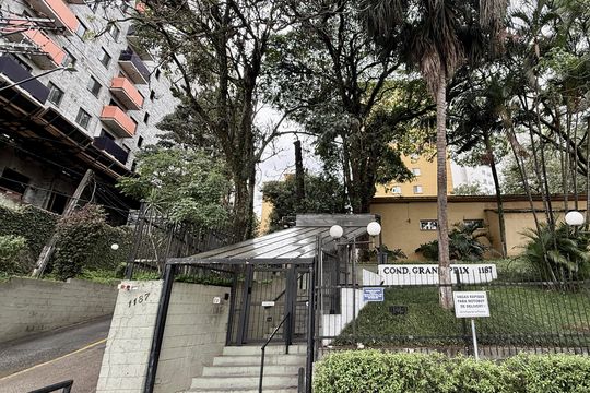 Fachada  de apartamento para alugar com 3 quartos, 60m² em Vila das Belezas, São Paulo