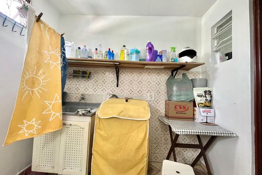 Área de Serviço de casa à venda com 3 quartos, 200m² em Vila Campestre, São Paulo