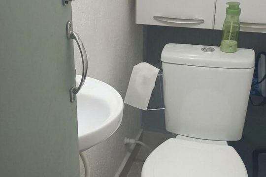 Banheiro 1 de casa à venda com 2 quartos, 85m² em Parque Boturussu, São Paulo