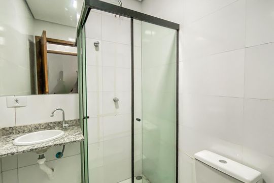 Banheiro de apartamento para alugar com 2 quartos, 40m² em Vila Lais, São Paulo