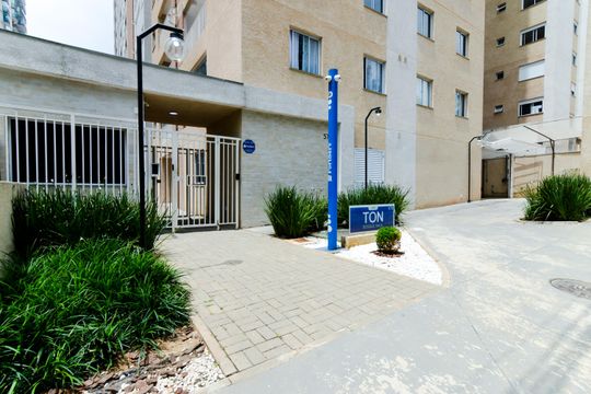 Fachada do Prédio de apartamento à venda com 2 quartos, 45m² em Picanço, Guarulhos