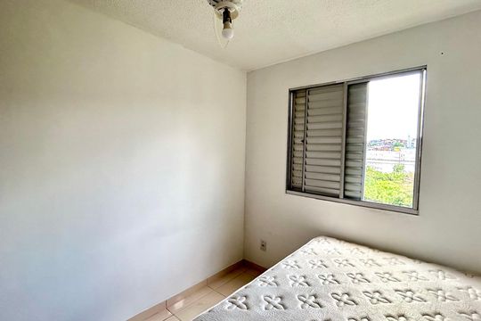 Quarto 2 de apartamento à venda com 2 quartos, 47m² em Vila Alzira, Guarulhos