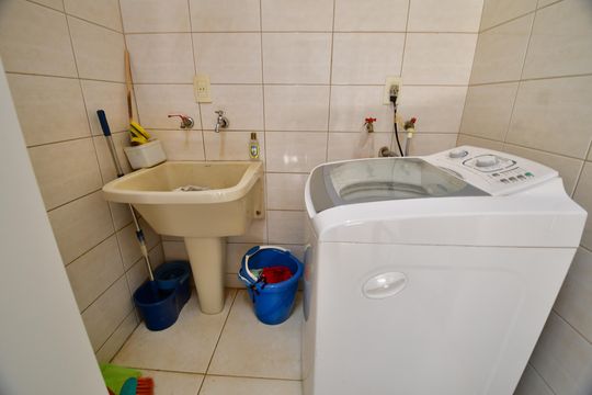Área de Serviço de casa à venda com 3 quartos, 200m² em Cidade Universitária, Campinas