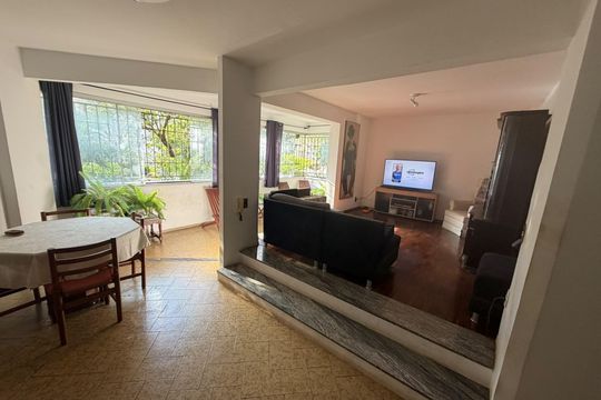 Sala  de apartamento à venda com 3 quartos, 270m² em Serra, Belo Horizonte