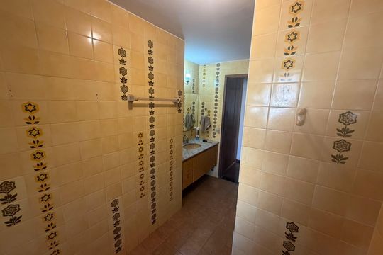 Banheiro Suíte  de apartamento à venda com 3 quartos, 270m² em Serra, Belo Horizonte