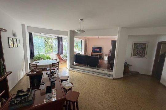 Apartamento à venda com 3 quartos, 270m² em Serra, Belo Horizonte