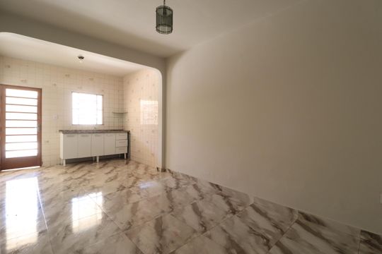 Cozinha de casa para alugar com 3 quartos, 175m² em Pacaembu, Uberlândia