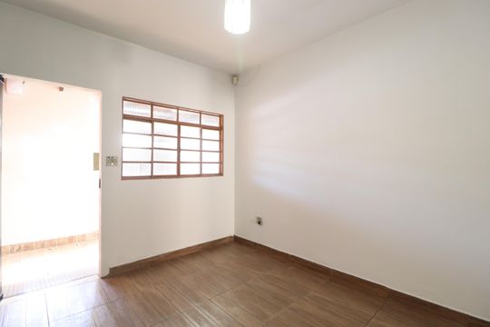 Casa para alugar com 3 quartos, 175m² em Pacaembu, Uberlândia