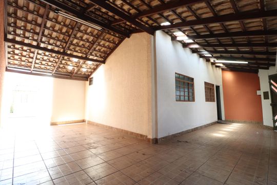 Varanda da Sala de casa para alugar com 3 quartos, 175m² em Pacaembu, Uberlândia