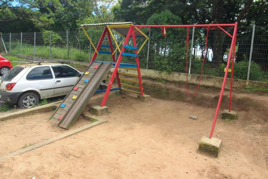 Área comum - Playground de apartamento para alugar com 2 quartos, 47m² em Restinga, Porto Alegre