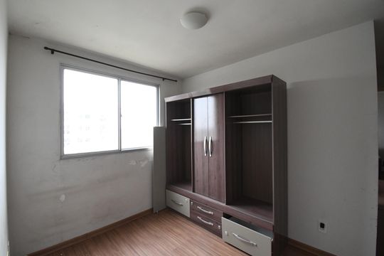 Suíte de apartamento para alugar com 2 quartos, 49m² em Bairro Alto, Curitiba