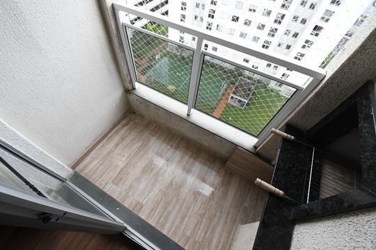 Sacada com Churrasquei de apartamento para alugar com 2 quartos, 49m² em Bairro Alto, Curitiba