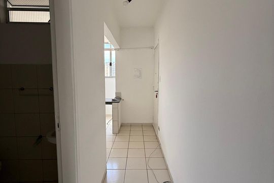 Sala/Quarto de kitnet/studio à venda com 1 quarto, 30m² em Consolação, São Paulo