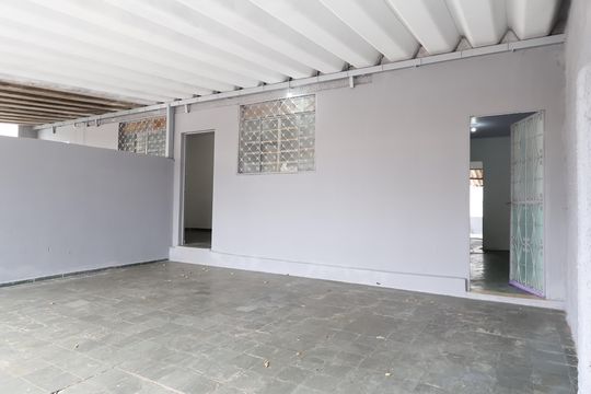 Casa para alugar com 3 quartos, 137m² em Jardim América, Goiânia