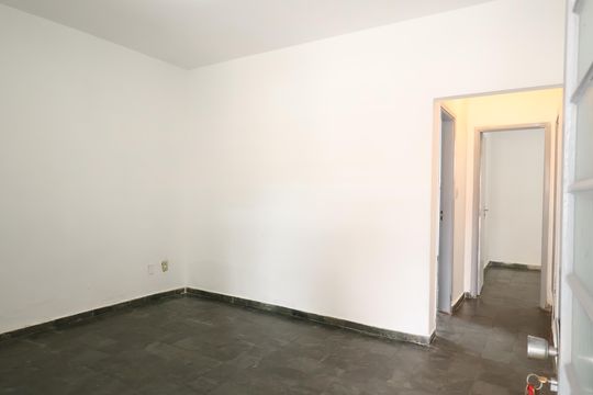 Sala de casa para alugar com 3 quartos, 137m² em Jardim América, Goiânia