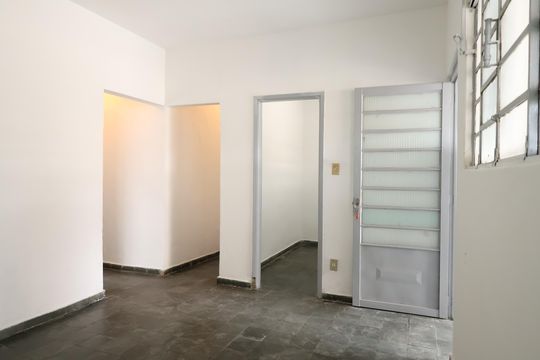 Sala de casa para alugar com 3 quartos, 137m² em Jardim América, Goiânia