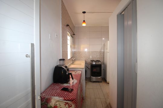 Cozinha de casa para alugar com 2 quartos, 60m² em Jardim Miragaia, São Paulo