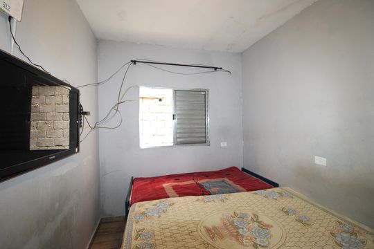 Casa para alugar com 2 quartos, 60m² em Jardim Miragaia, São Paulo