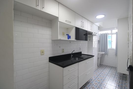 Cozinha de apartamento para alugar com 2 quartos, 60m² em Freguesia (jacarepaguá), Rio de Janeiro
