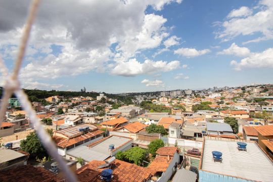 Vista de apartamento para alugar com 3 quartos, 134m² em Itatiaia, Belo Horizonte