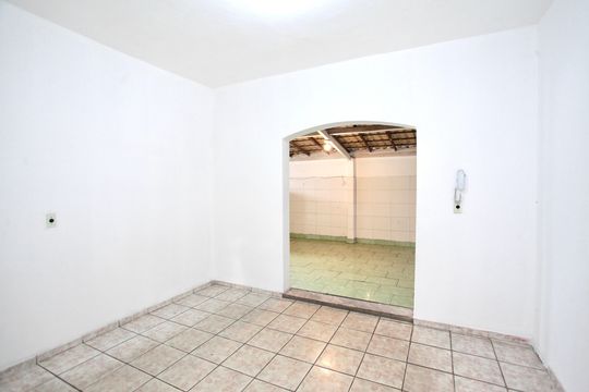 Casa para alugar com 2 quartos, 120m² em Santa Cruz Industrial, Contagem