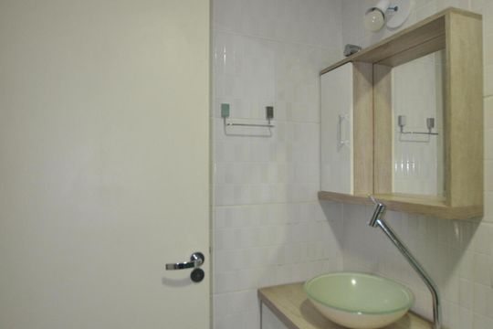 Banheiro Social de apartamento para alugar com 1 quarto, 67m² em Jardim Sulacap, Rio de Janeiro