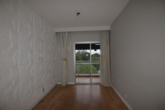 Apartamento para alugar com 1 quarto, 67m² em Jardim Sulacap, Rio de Janeiro