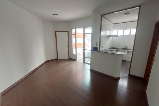 Apartamento à venda com 2 quartos, 60m² em Carmo, Belo Horizonte