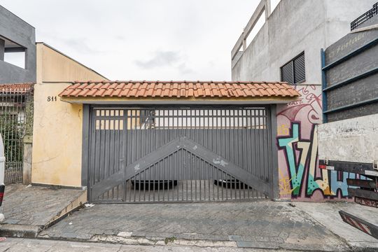 Fachada de casa para alugar com 3 quartos, 80m² em Vila Moraes, São Paulo