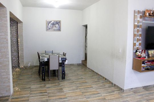 Sala  de casa para alugar com 3 quartos, 240m² em Jardim Sao Manoel, Guarulhos