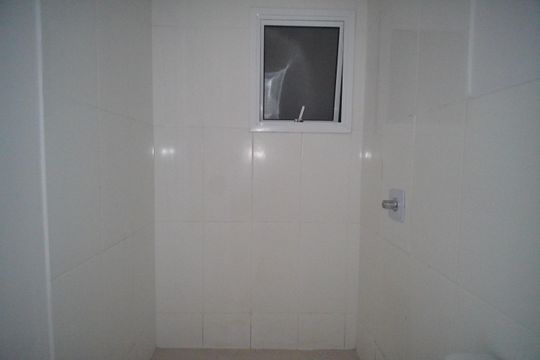 Banheiro de apartamento para alugar com 2 quartos, 47m² em Santo Afonso, Novo Hamburgo