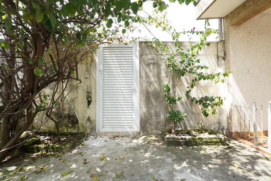 Fachada de casa para alugar com 1 quarto, 80m² em Ipiranga, São Paulo