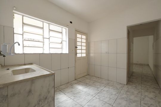 Cozinha de casa para alugar com 1 quarto, 80m² em Ipiranga, São Paulo